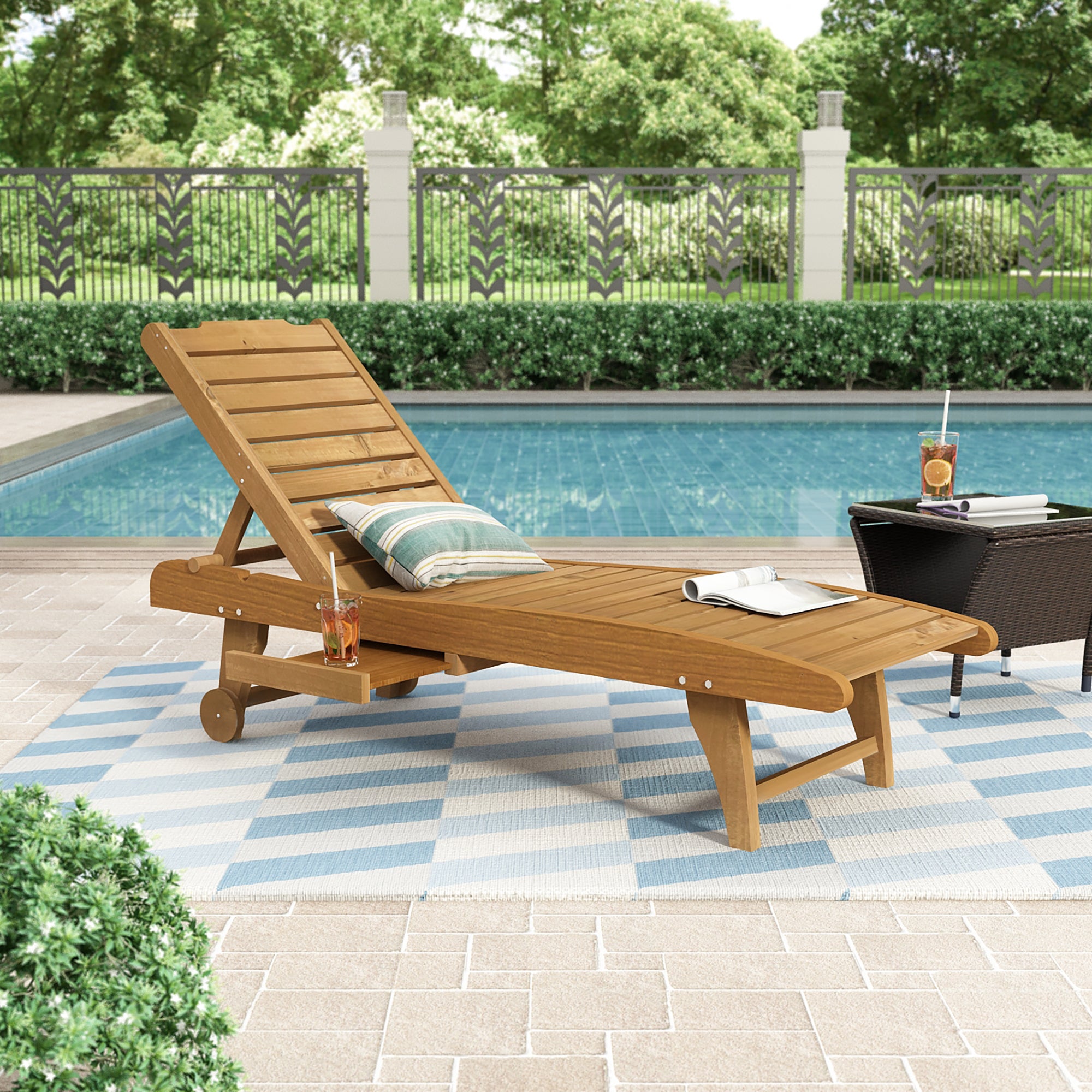 Lounge Chair Wooden Beach Chair with Wheels and Tray Adjustable Chair